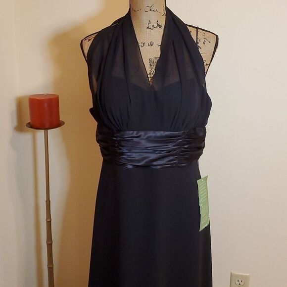 S.L. Fashions Black Halter Cocktail Dress | Chiffon Ties | Size 6 | 41" - Picture 4 of 13